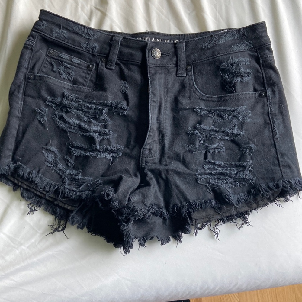 American Eagle black shorts